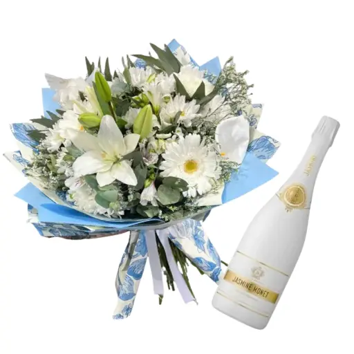 Ramo de flores de estacion blancas con papel coreano y jasmine w